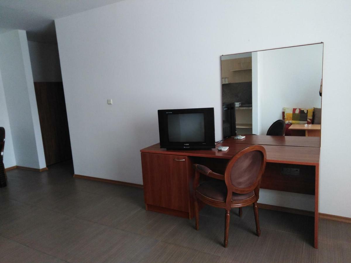 Vm Apartments Robinson Beach เปาโมเรีย ภายนอก รูปภาพ